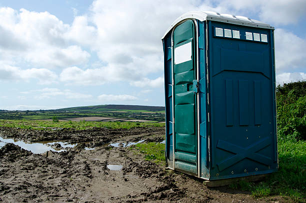 Best Short-Term Portable Toilet Rental  in Ferry Pass, FL